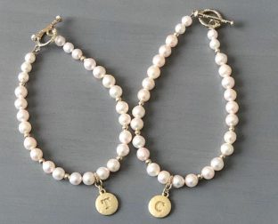 ペットアクセサリー