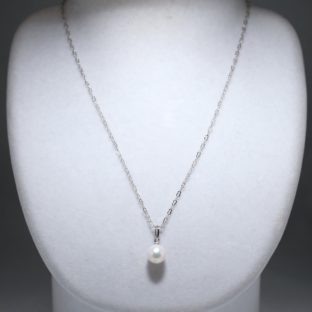 パールプチペンダント（あこや本真珠）