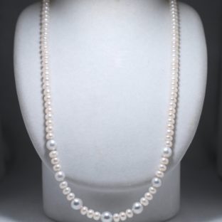 パールネックレス（あこや本真珠・淡水真珠）