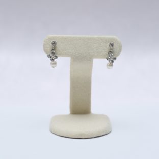 パールピアス（あこや本真珠）