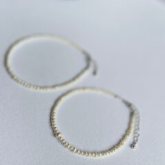 足元にもパールをプラス！